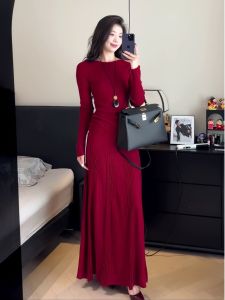 French Elegant Red Knitted Long Sleeve Top And Skirt Set Womens Autumn Winter New Style Vintage High Waist A-Line Dress