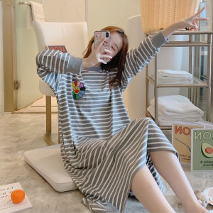 ชุดนอนผู้หญิงแขนยาวผ้าฝ้ายลายทาง ชุดนอนผู้หญิงไซส์ใหญ่ ชุดนอนผู้หญิงยาวคลุมเข่า ชุดนอนผู้หญิงฤดูใบไม้ผลิและฤดูใบไม้ร่วง