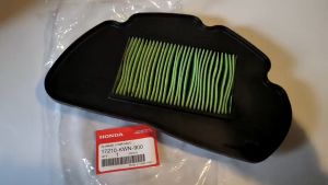 กรองอากาศ ไส้กรองอากาศ แท้ศูนย์100% PCX125 พีซีเอ็กซ์ 125 [ 17210-KWN-900 ]