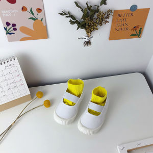 Spring Autumn Childrens Canvas Shoes Nursery Indoor Magic Tape White Shoes Boys Girls Name Writing Cute Cartoon Rubber Sole