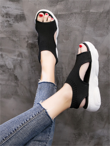 Casual Sporty Flat Bottom Sandals Womens Summer New Soft Sole Outdoor Versatile Fashion Thick Heel Roman Fairy Style Sandals