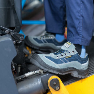 Safetyjogger Insulated Shoes Comfortable Soft Bottom Breathable Anti Crush Proof Labor Protection Shoes for Spring And Autumn