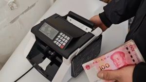 รับประกัน1ปี เครื่องนับเงิน 2in1 Bill Counter เครื่องนับแบงค์ รุ่นใหม่ มอเตอร์ขนาดใหญ่ นับต่อเนื่องได้ & ตรวจแบงค์ปลอมด้วยระบบ UV และ MG พร้อมจอแยก LCD money counting machine