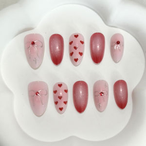 10Pcs Sweet Cute Heart-shaped Print Short Almond-shaped Wearable Nail Art High-end French Nail Stickers Press on Nails Reusable