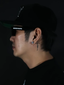 EARINGS Y2K 8mm Bling Bling