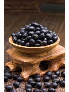 Shanxi Specialty Large Grain Non-GMO Green Core Black Soybeans for Making Soy Milk Farmhouse Grains Health Food 500g Bag