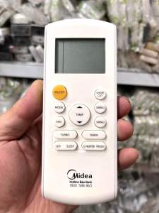 điều khiển máy lạnh MIDEA hàng chính hãng mới 100%.