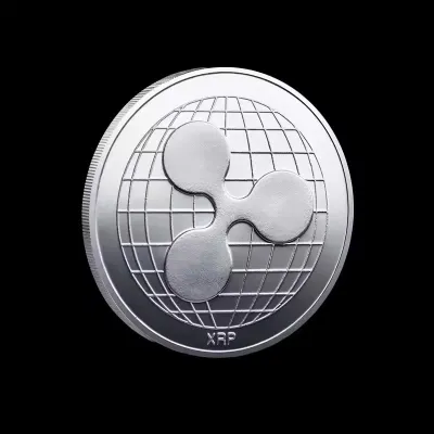 Bitcoin Coin Collectible Gold Silver color Crypto Ripple XRP Coin with Plastic Case Commemorative Coin Art Collection Souvenir