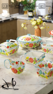 HongDian American Pioneer underglaze pinggan mangkuk seramikyang menampilkan mangkuk panggang double-eared dapur dengan tudung periuk supmangkuk salad dengan pemegangkuali panggang dua kalidan cawan pemegang melengkung.Ceramic Soup potbowlcup.