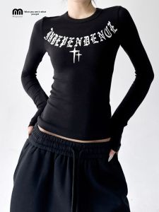 MUYUZI | Design Fashionable Fitted Black Short Sleeve Top