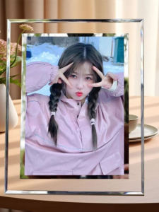 Khung Ảnh Thủy Tinh Sáng Tạo Quà Tặng Sinh Nhật Trang Trí Bàn Đồ Chơi Điện Ảnh Quà Tặng Nhân Vật Nổi Tiếng Xu Shuxin Thương Hiệu Khác