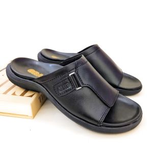 Sandal Kulit Pria Tapak Karet Lentur Tebal Ringan