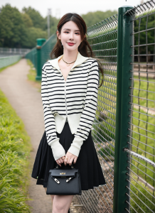 เสื้อคาร์ดิแกนถักคอวีผ้าขนสัตว์บางสำหรับผู้หญิง ฤดูใบไม้ผลิและฤดูใบไม้ร่วง แขนยาว ปกโปโล ซิป 2 ข้าง ลายทาง