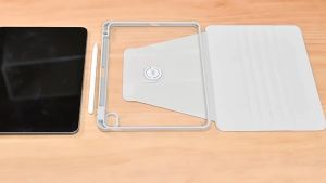 Bao Da Cover Xoay 360 Cho Ipad Gen 9 8 7 10.2 Inch 2021 Lưng Trong Có Khe Pencil