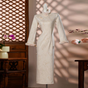 Elegant Off-White New Chinese Style Flag Robe Insulation Warm Improved Fit