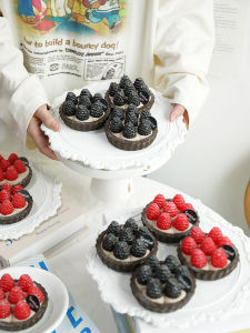Chocolate Simulation Fruit Tart Model Window Display Food Photography Raspberry Tart Cup Cake Home Decoration FZ197