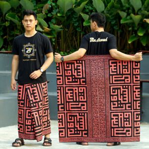 SARUNG BATIK SANTRI PRIA DEWASA TERBARU MOTIF KUFI HURUF HIJAIYAH KATUN HALUS ADEM NYAMAN KEKINIAN
