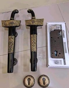 Handle Pintu Kuningan/ Handle Pintu Antik/ Handle Pintu Pusaka/ Pegangan Pintu/ Tarikan Pintu Rumah