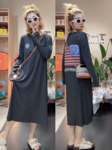 Comfortable Long Sleeve round Neck Dress Womens Early Autumn New Style Retro Print Long Soft Draping Casual H-Line Dress