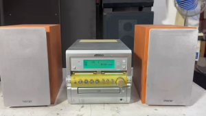 Bán cục dàn amply victor UX - W5 đẹp keng như hình hát cực tốt( mua ip em) nhé