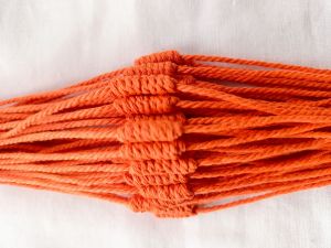 ฝ้ายผูกแขน ฝ้ายผูกข้อมือ สายสิญจน์ผูกข้อมือ สีส้มสีแห่งความมั่งคั่ง ขนาด2มิล 9สีมงคลฝั้นเกลียว9ครั้ง เพื่อเป็นสิริมงคล ความยาวต่อเส้นประมาณ35ซม.