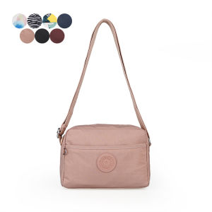 กระเป๋าสะพายข้างที่เบาและทันสมัยสําหรับผู้หญิง กระเป๋าสะพายหลังเดี่ยวใหม่ 2023 กระเป๋าซักผ้ากันน้ําจากไนลอนสําหรับแม่ กระเป๋าสี่เหลี่ยมขนาดเล็กกันน้ํา