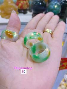 Nhẫn Ngọc đá phú quý