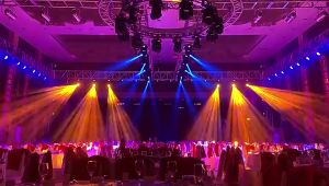 Lampu Beam 350/330 Watt Moving head Beam 2unit 350/330 watt 8Prisma+16Prisma+24prisma+32prisma (FREE Hardcase+Mixer 240) Buat Tempat Disco DJ Night Club Panggung Gereja Pertunjukan Langsung Pesta Event Dancing Hall Konser Bar dll