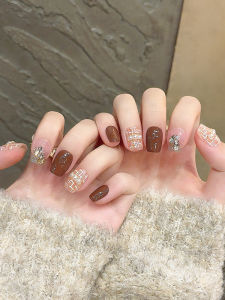 Cloud Xī Cài Color Small Fragrance Style Wearable Nails Short Handmade New Year Edition Autumn Winter Finished Product False Nails Stickers