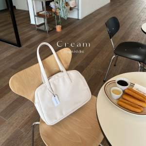 พร้อมส่ง ♡ Belle bag ꒰3สี꒱ กระเป๋าสะพายหนัง