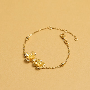 Chow Sang Sang 周生生 999.9 24K Pure Gold Chinese Wedding Collection Lily Flower Bracelet for Women 18cm 94445B Price-by-Weight 6.36g Gold