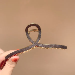 Fashionable Metal Hair Clip Womens Back of Head Shark Clamp Hair Accessories High Quality Matte Texture Hair Grips