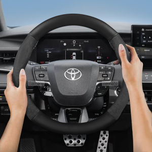 เหมาะสำหรับปลอกหุ้มพวงมาลัยหนังของโตโยต้า คาร์บอนไฟเบอร์ กันลื่น รุ่น Chr Yaris Auris Rav4 Corolla Hilux Wish Roomy Prius Crown