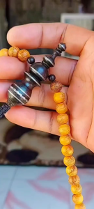 tasbih kayu kelor komabinasi kayu teras gemunggal saez 8mm isi 100 butir Muslim Motif Cantik