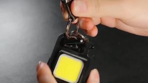 6 in 1 COB Rechargable Keychain Light LED Mini Camping Outdoor Work Lamp Keychain Flashlight  4 Lights Modes 800 Lumens Corkscrew Aluminum Alloy Mutifuction Portable Flashlight