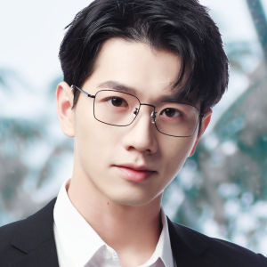 Photochromic Nearsighted Glasses Lightweight Pure Titanium Frame Graded Eyeglasses Anti Radiation Eyeglass for Man Woman