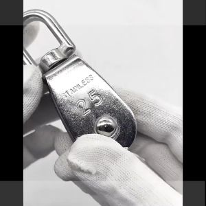 รอกล้อหมุน รอกเชือกสแตนเลส รอกสแตนเลส304 หัวรอกล้อหมุน ขนาด M15 M20 M25 M32 M50 PS คาราบิเนอร์