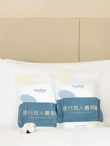 1set  BADIGO Disposable Bedsheet Cover Travel Hotel Sleep Non-Woven Quilt Cover Portable Dustproof Sheet 一次性旅行双人四件套床单