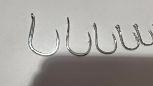 JIGGING PRO 8062-5X High Carbon Steel Single Assist Hook 1/0-7/0 Ringed Saltwater Jigging Live Bait Hook for Tuna