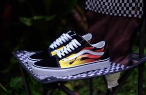 Vans off the wall classics