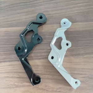 ( FreeShipp ) Pát Trước Xe Điện Quantum_ Đi Size Đĩa 260/267mm _Sử Dụng Heo 2 Piston Đối Xứng. Có 2 Màu Nhé Ae!!!