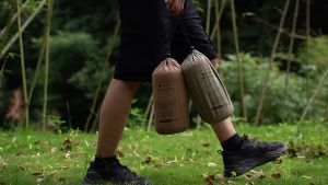 Hikeman Memory Foam Pillow หมอนเมมโมรี่โฟม สำหรับนอนเเค้มปิ้ง พองลมอัตโนมัติพับเก็บง่าย มีกระเป๋าจัดเก็บ