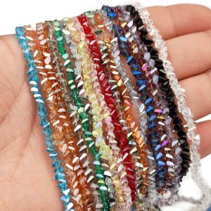 Tetrahedron สามเหลี่ยมคริสตัลออสเตรียลูกปัด 130pcs 4 มม.แก้วลูกปัดแบบหลวมสําหรับเครื่องประดับทําด้วยมือสร้อยข้อมือ DIY อุปกรณ์เสริม