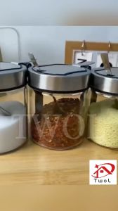 TWOL 1pc Glass Seasoning Jar with Spoon Sugar Bowl Salt Shaker Seasoning Container Kitchen Supplies Storage
