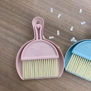 2Pcs/Set Mini Dustpan Brush Set PP Desktop Sweep Cleaning Brush  Set