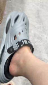 Here’s a Polished Product Title and a Bullet Feature List for Your Slippers with “Fits Half Size Small” Clearly Stated.