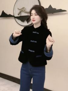 Fashionable Short Velvet Jacket with Button Design Commute Style Chinese New School Womens Top Quality High End Feel Spring 2024