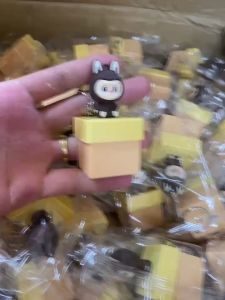 Móc khóa Labubu vô tri móc khóa bàn phím cơ móc khóa dễ thương có âm thanh vui nhộn hottrend