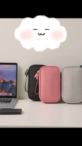 กระเป๋าเก็บสายชาร์จและอุปกรณ์ดิจิทัลแบบพกพา แข็งแรง ทนทาน ออกแบบเพื่อจัดระเบียบสาย USB-C/Lightning/USB แบตเตอรี่สำรอง และแฟลชไดร์ฟได้อย่างเป็นระเบียบ