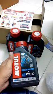 Dầu nhớt xe tay ga MOTUL SCOOTER LE 4T 10W40